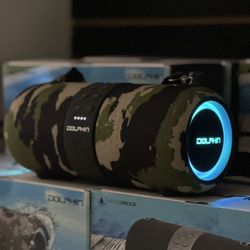 Rechargeable Party Speaker With color Changing Lights