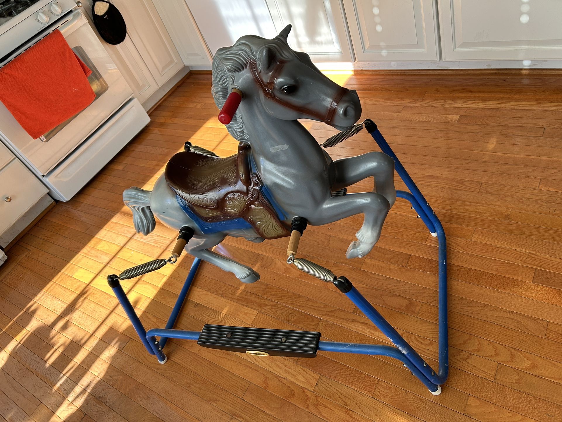 Kids Rocking Horse: Vintage, Perfect Operating Condition