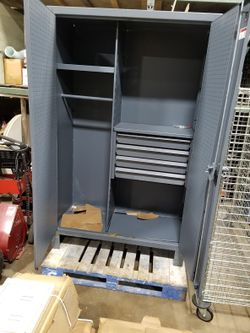 Durham mfg Cabinet