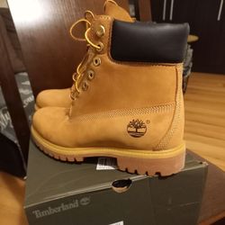 Selling timberlands double sole