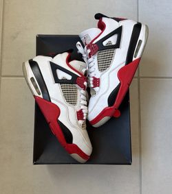 Jordan 4 fire red size 10