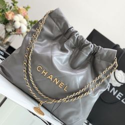 Artisan Chanel 22 Bag