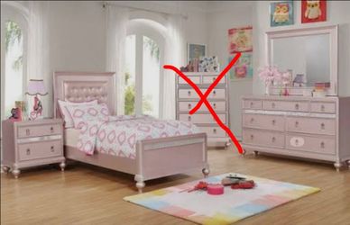 Girls bedroom set! Need gone today!