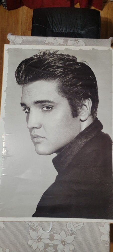 Elvis Presley Poster 36"x24"