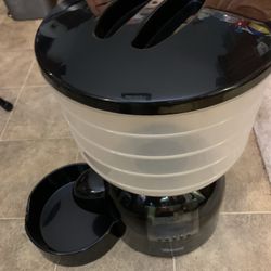 Automatic Pet Feeder 
