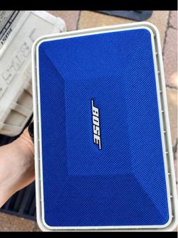 Set of 2  speakers