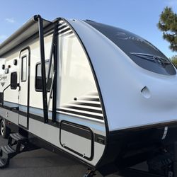 2018 Forest River Surveyor 