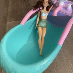 Bathtub For Barbie’s 