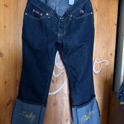 low rise y2k baby phat capris 