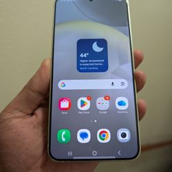 Samsung Galaxy S24+ Plus 256GB Unlocked