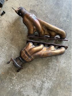 SRT Exhaust manifolds