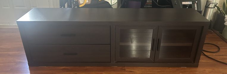 Chest of Drawers / TV Stand