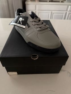 Rocawear Low-Top Sneakers with Tags 8