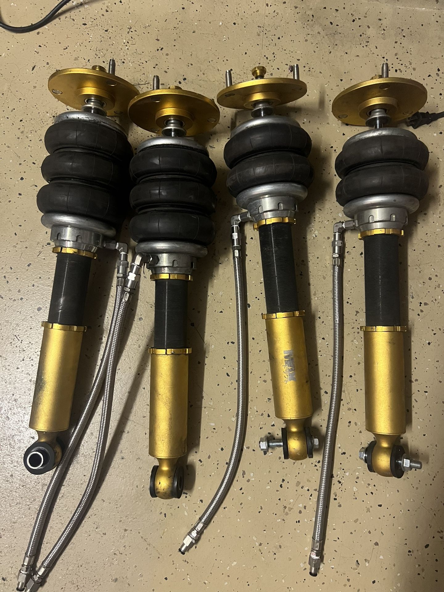 Partsshopmax (PBM) Lexus LS430 Airstruts