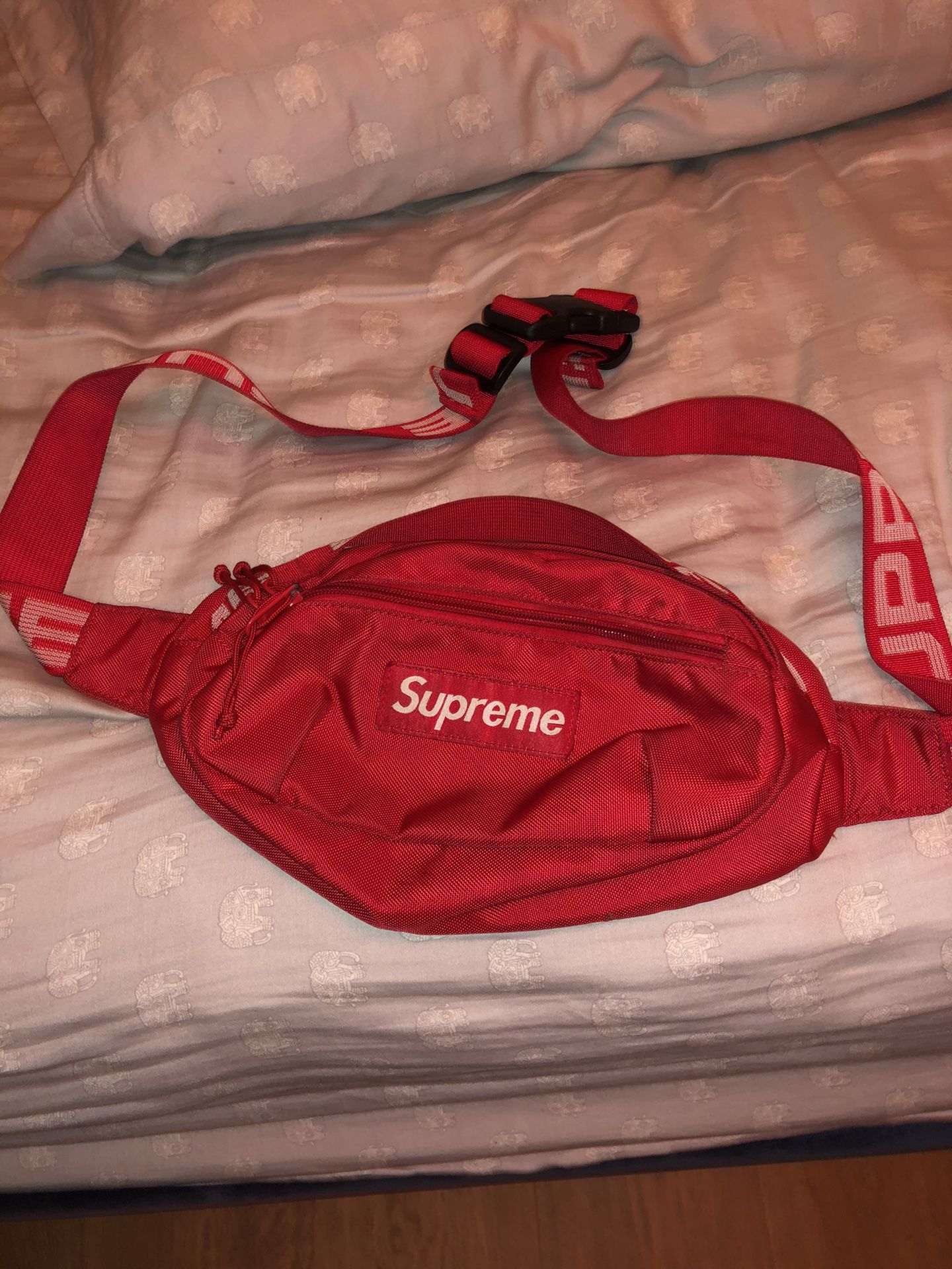 Supreme ss18 waist bag