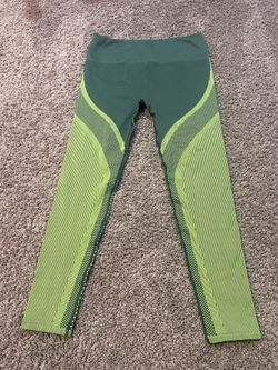 Leggings FABLETICS $15 size Xl