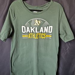 Oakland Athletics T Shirt  Boys XXL 18
