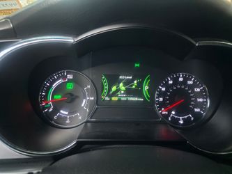 2012 Kia optima hybride