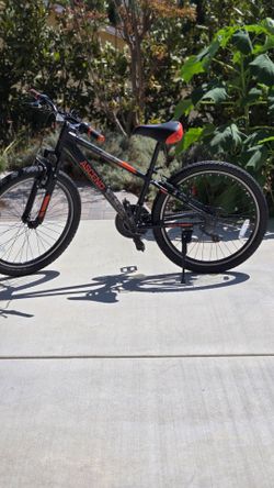 Used Ascend Mud Creek Kids Mountain Bike