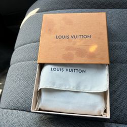 Louis Vuitton Wallet 