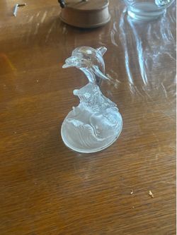 Crystal dolphin