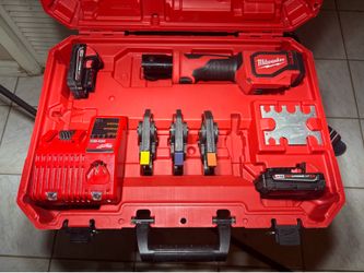 Milwaukee Short Throw Press Tool Kit