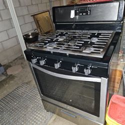 Whrilpool Gas Range