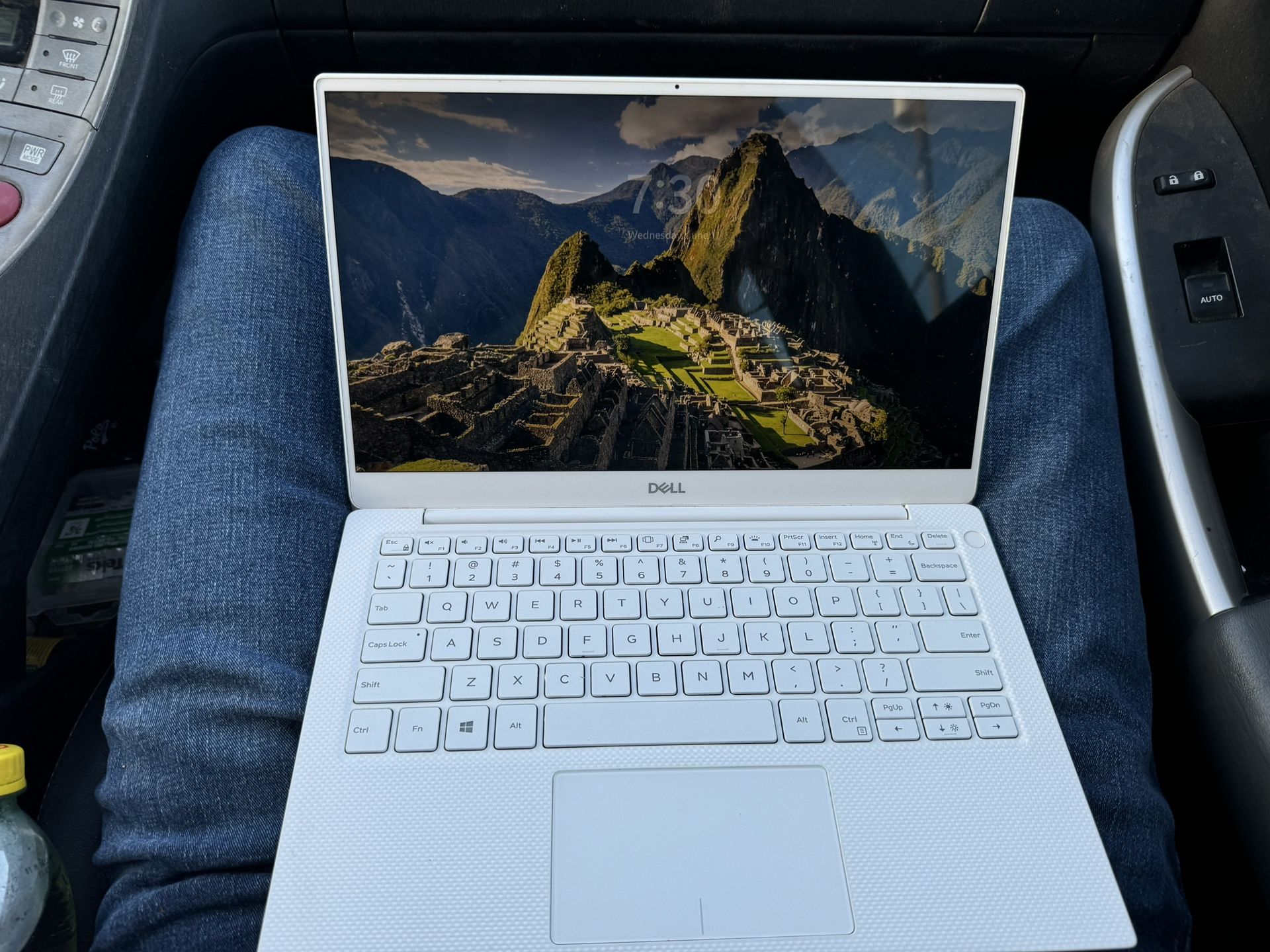 Dell XPS 13 laptop Touch Screen