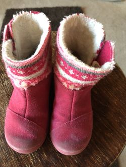 TOMS BOOTS GIRLS SIZE 9