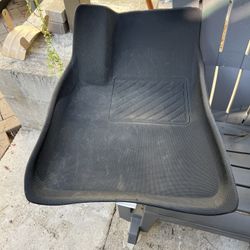 Used Tesla 3 Mats