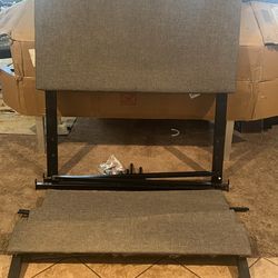 Free Twin beds