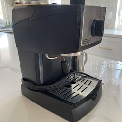 Delonghi Espresso Maker