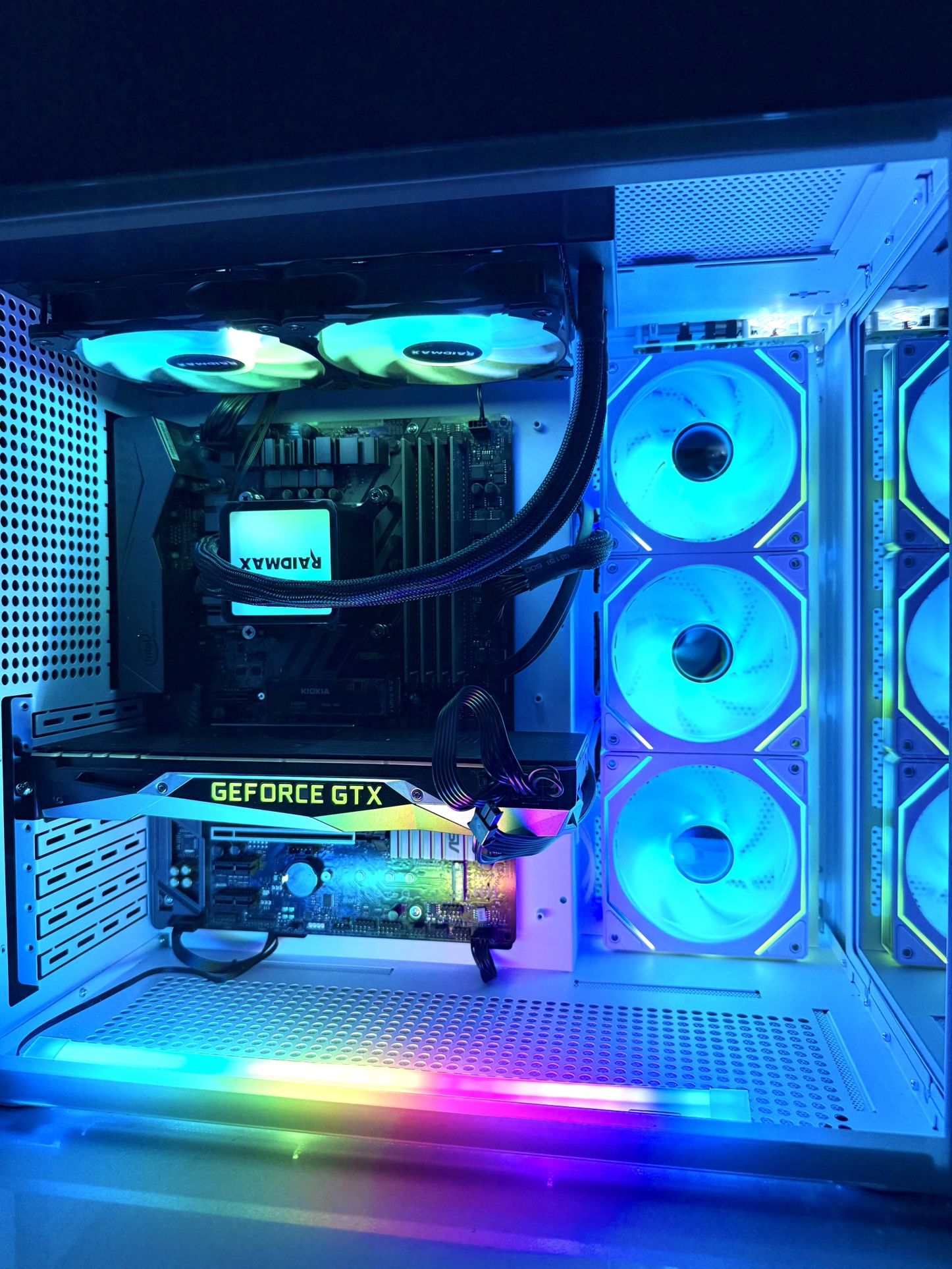 Liquid Water Cool Gaming PC i7 8700k gtx 1080ti 32gb ram 512gb