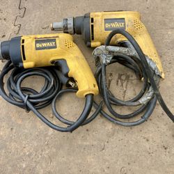 DeWalt VSR Screwdriver 
