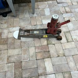 Forklift Jack 