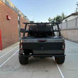JT gladiator Truck Bed Cover, Rack And Spare Tire Mount, Overlanding 