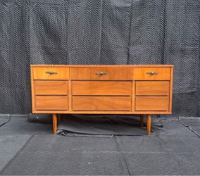 Mid Century Modern Dresser
