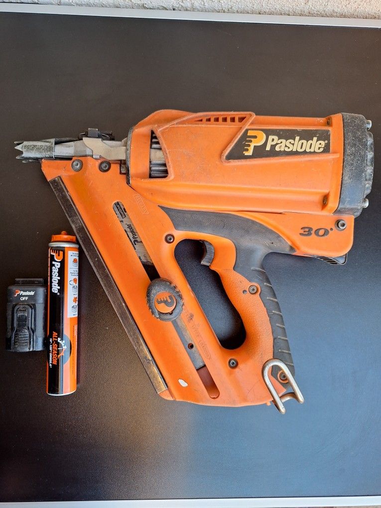 Paslode Impulse 30 Cordless Framing Nailer, 906450IXB (CFN325IM)