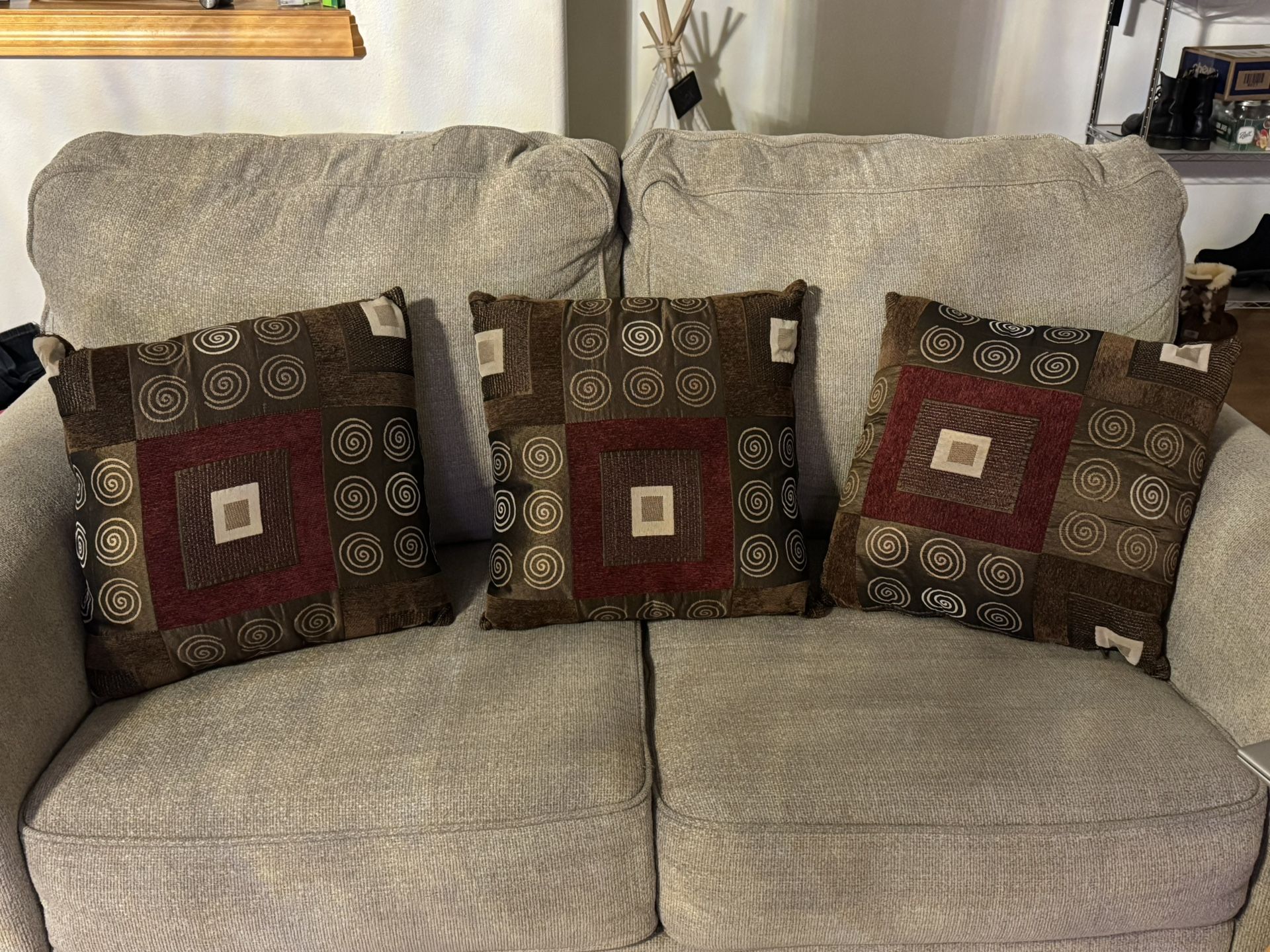 3 Couch Pillows