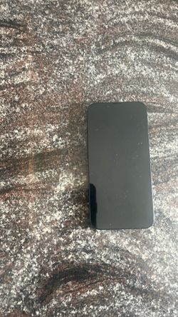 Apple iPhone 13 — $250