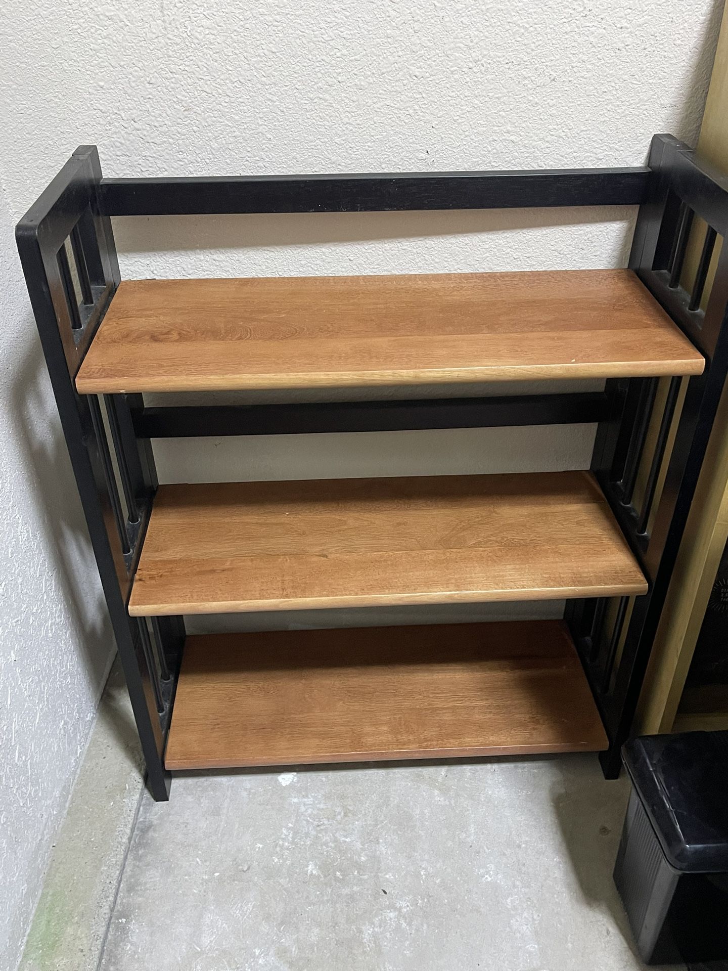Shelf Unit
