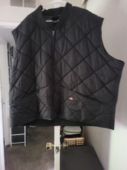 Sleeveless jacket size 5X $20