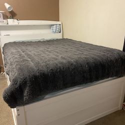 TRUNDLE BED