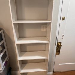 Book/media Shelf