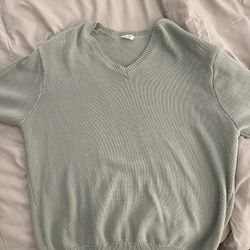 Brandy Melville Sweater