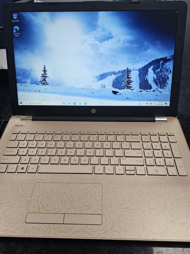 2017 HP 15 Laptop. ASK FOR RYAN. #4(contact info removed)-01