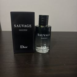 Dior Sauvage EAU DE PARFUM