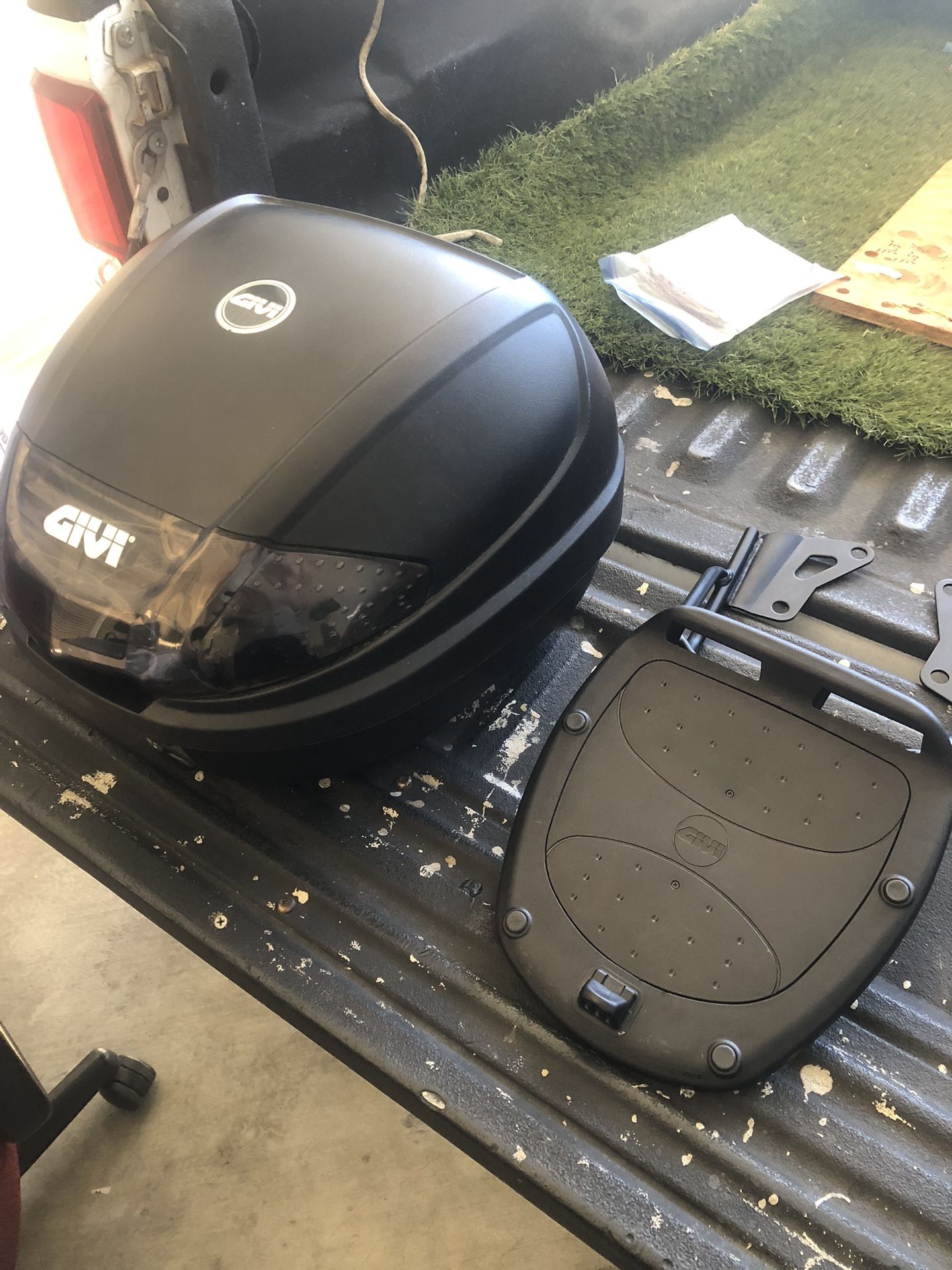 Honda Grom Parts. Rear Cargo Rack W/travel Storage Pod. Fits Honda Grom. Off 2020. Like New