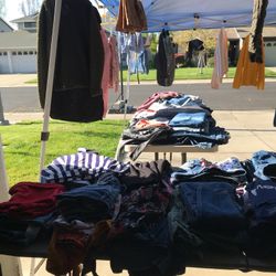 Ropa Yardas En Salida Comunitarias 5113 Danforth Cir 