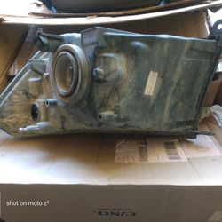 2012 Dodge Ram Headlight Left(driver's side)